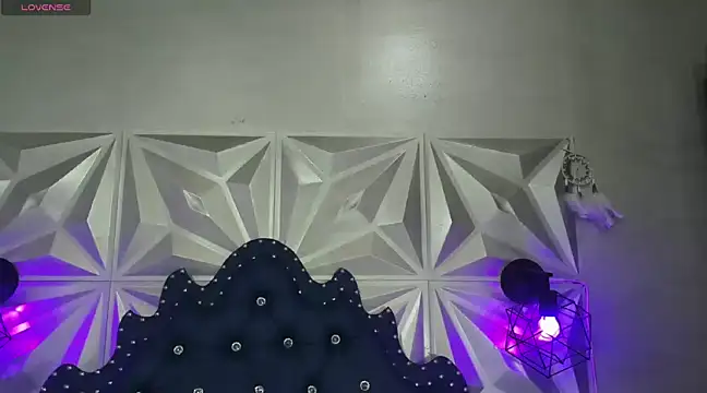 kitty pervertedx online show from February 1, 2025, 4:44 pm