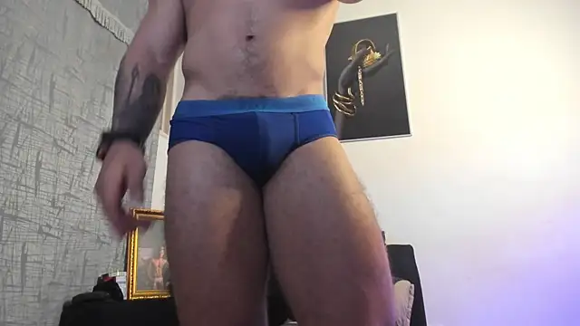 vincent carusso94 online show from April 21, 2026, 1:42 am