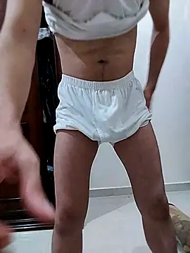 big cock2182 online show from May 16, 2026, 12:40 am