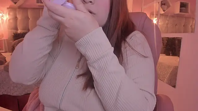 melanie hh online show from October 6, 2025, 4:21 am