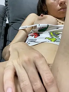 helensweet07 online show from December 27, 2024, 4:26 am