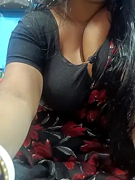 Hot-Manshi2 online show from December 15, 2025, 6:56 pm