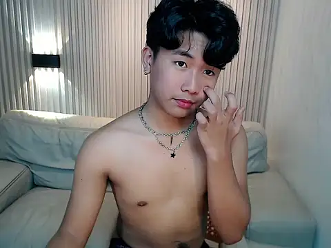 dangerzone0122 online show from November 22, 2025, 5:34 pm