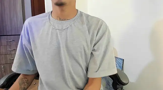 twink latino5 online show from March 16, 2025, 10:42 pm