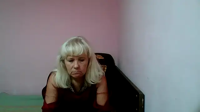 sakura blonde online show from February 19, 2025, 4:55 pm