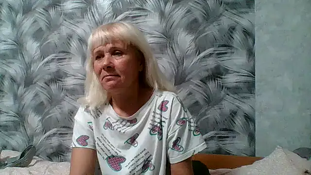 sakura blonde online show from October 7, 2025, 6:05 pm