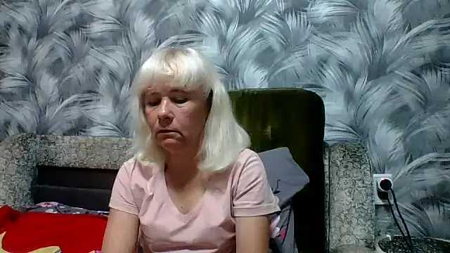 sakura blonde online show from October 27, 2025, 5:22 am