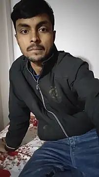 Suraj223kumar online show from December 17, 2025, 5:46 am