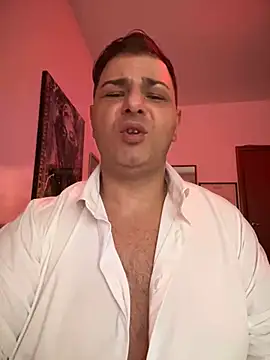 SecretlyDD online show from February 12, 2025, 11:07 am