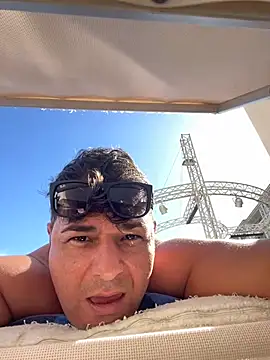 SecretlyDD online show from February 24, 2025, 12:26 pm