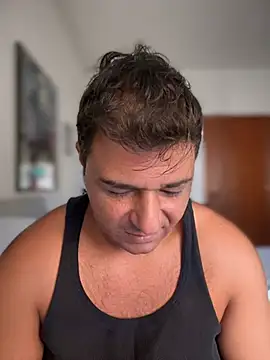 SecretlyDD online show from March 19, 2025, 10:33 am