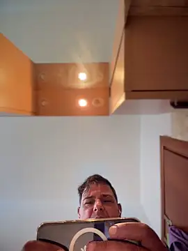 SecretlyDD online show from March 26, 2026, 10:32 am