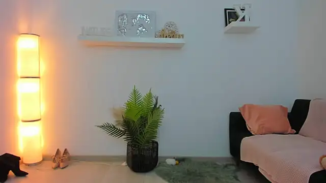 Julya Anna online show from January 27, 2025, 4:30 am