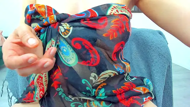 Julya Anna online show from March 19, 2025, 10:22 am