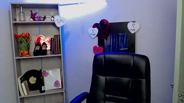 arianna ros3 online show from March 15, 2025, 11:50 pm