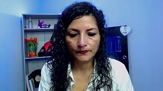 arianna ros3 online show from March 18, 2025, 2:59 pm