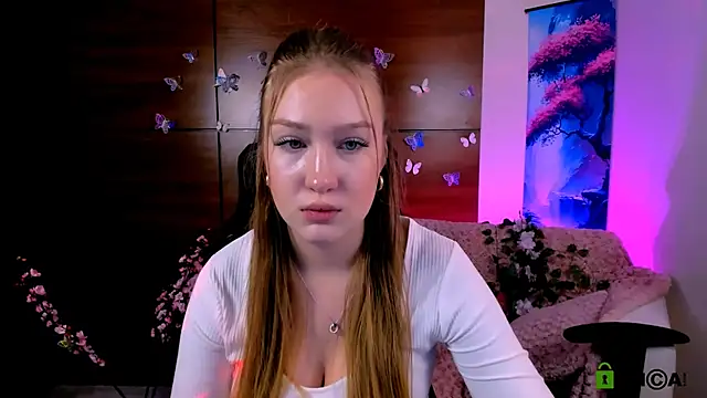 playful sophie online show from January 6, 2025, 2:36 pm