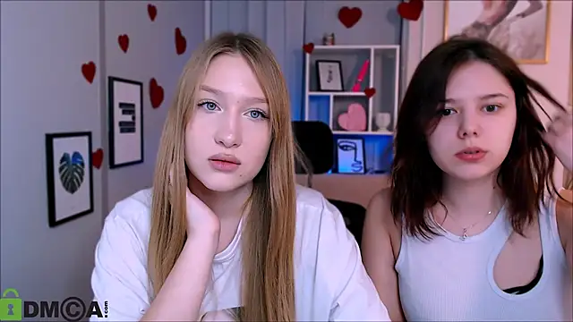 playful sophie online show from March 4, 2025, 8:27 pm