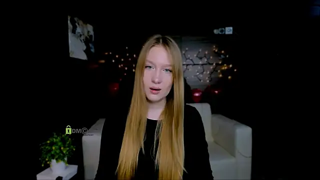 playful sophie online show from March 7, 2025, 10:35 am