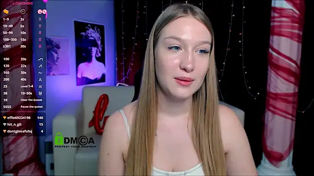 playful sophie online show from March 16, 2025, 4:23 pm