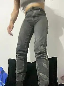 eriika deep  online show from February 20, 2025, 2:18 am