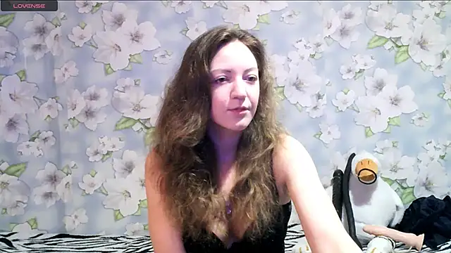 Snapshot of KattyLuuu chatting on February 8, 2025, 8:53 pm KattyLuuu online show from February 8, 2025, 8:53 pm