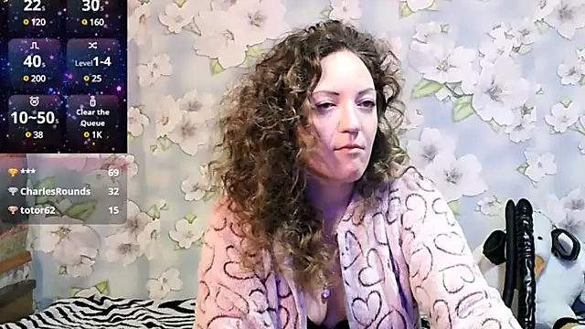 Snapshot of KattyLuuu chatting on February 16, 2025, 3:47 am KattyLuuu online show from February 16, 2025, 3:47 am