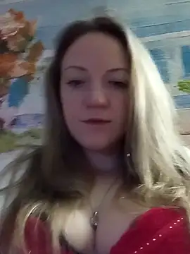 Snapshot of KattyLuuu chatting on December 19, 2025, 9:55 pm KattyLuuu online show from December 19, 2025, 9:55 pm