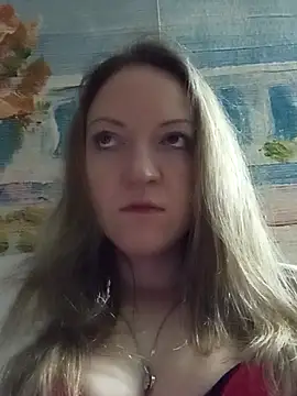 Snapshot of KattyLuuu chatting on December 20, 2025, 8:05 pm KattyLuuu online show from December 20, 2025, 8:05 pm