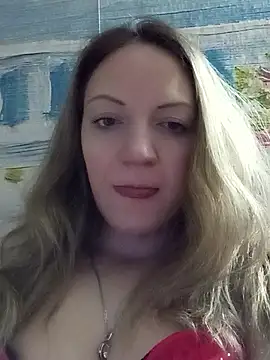 Snapshot of KattyLuuu chatting on January 9, 2026, 8:21 pm KattyLuuu online show from January 9, 2026, 8:21 pm