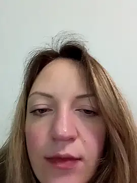 Snapshot of KattyLuuu chatting on February 20, 2026, 9:04 pm KattyLuuu online show from February 20, 2026, 9:04 pm