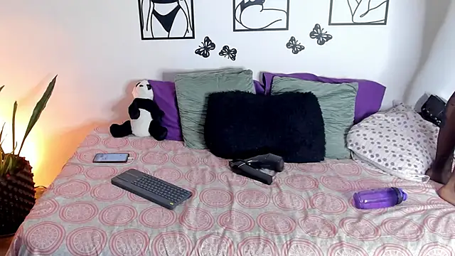 Keiny-Rave online show from December 29, 2024, 1:56 am