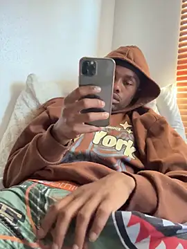 ccswoo online show from October 16, 2025, 6:20 pm