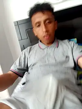 Alex-col online show from December 31, 2024, 9:28 pm