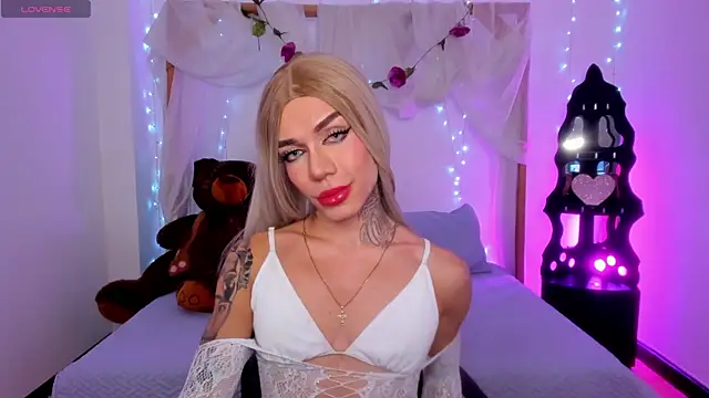 Camillesanto online show from February 1, 2025, 11:58 pm