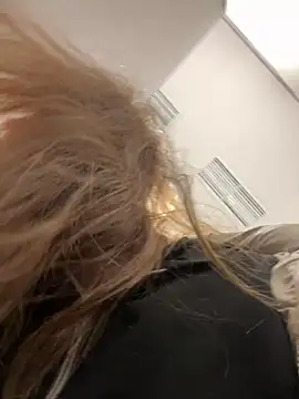 MayaMystic online show from January 24, 2025, 8:13 am