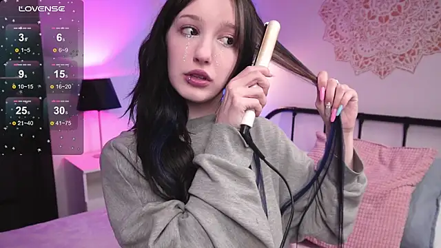 Lissa Meow  online show from January 25, 2025, 6:55 am