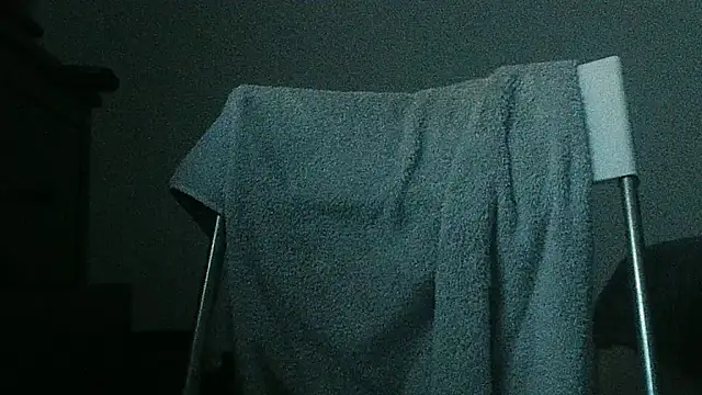 teek1234 1 online show from March 8, 2025, 5:17 am