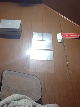 carmelbbyx22 online show from April 20, 2026, 3:15 pm