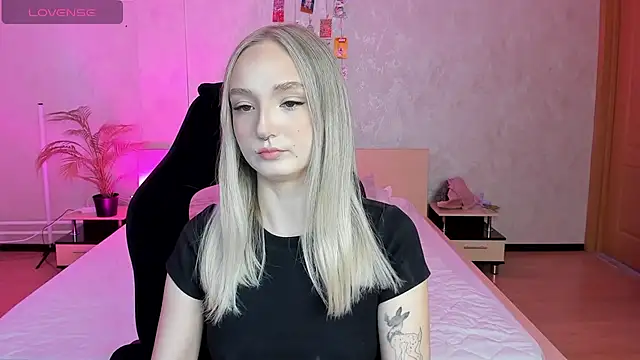 Cheryl  Brown online show from March 15, 2025, 1:08 am