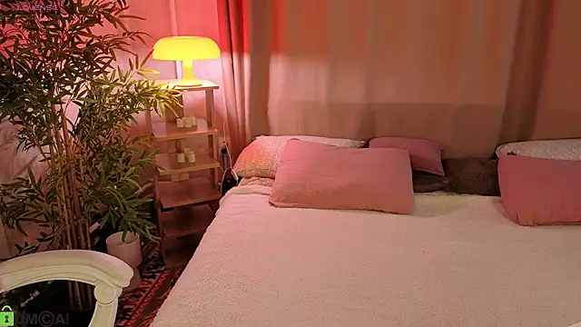 Snapshot of Cheryl__Brown chatting on July 18, 2026, 1:10 am Cheryl Brown online show from July 18, 2026, 1:10 am