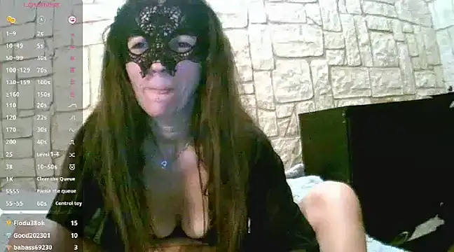 sansan2411 online show from February 2, 2025, 9:45 pm