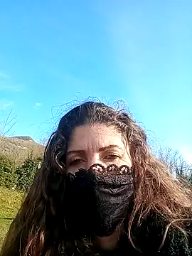 sansan2411 online show from February 9, 2025, 2:29 pm