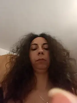 naughty69curls online show from April 19, 2026, 6:21 pm