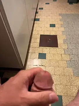 mikiss789 online show from October 1, 2025, 3:34 am