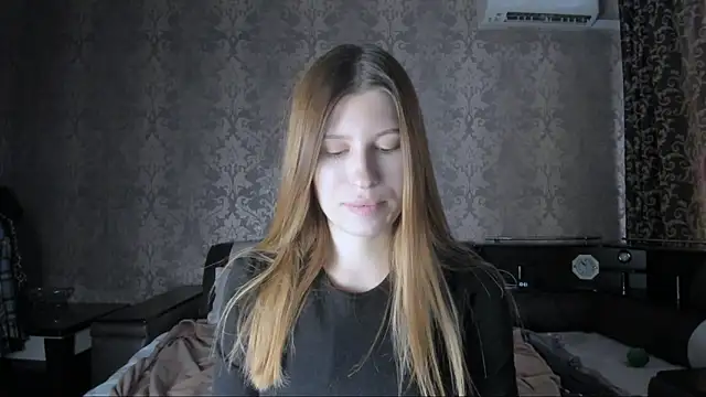 Agnes Allenn online show from September 28, 2025, 10:09 am