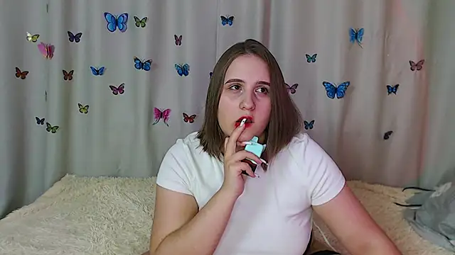 Phantommira online show from January 6, 2025, 9:22 pm