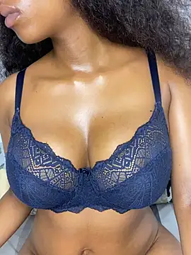 teddy04 online show from March 5, 2026, 6:04 pm