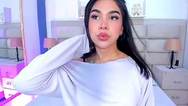 RoseCassie online show from September 26, 2025, 1:15 pm