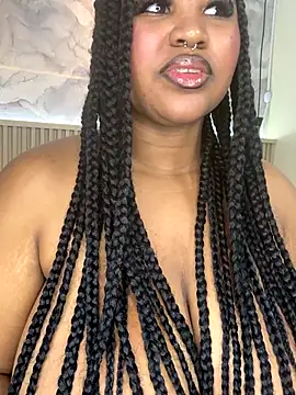 AinaraJimenez online show from November 7, 2025, 7:14 pm